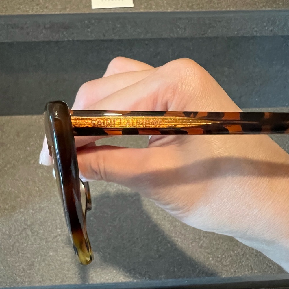 SAINT LAURENT 54MM Heart Shape Cat Eye Tortoise Sunglasses in HAVANA, NEW - Picture 11 of 16